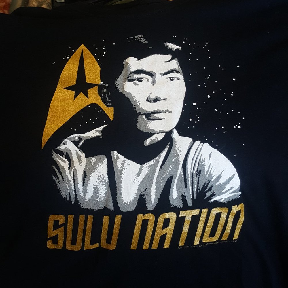 Vintage & Rare Sulu Nation Star Trek Steve and Barry's Black T Shirt Sz. L